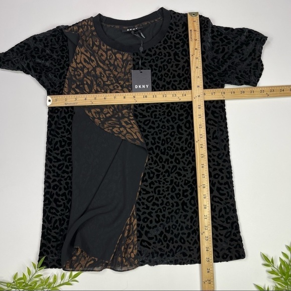 DKNY Top Blouse Size S Mixed-Print Two-Tone NWT - Picture 7 of 11
